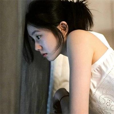 步履沉重